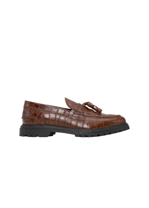 Les Deux Thatcher Croco Tassel Loafer - Potting Soil Brown